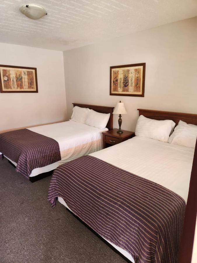 Grantview Inn Surrey Extérieur photo