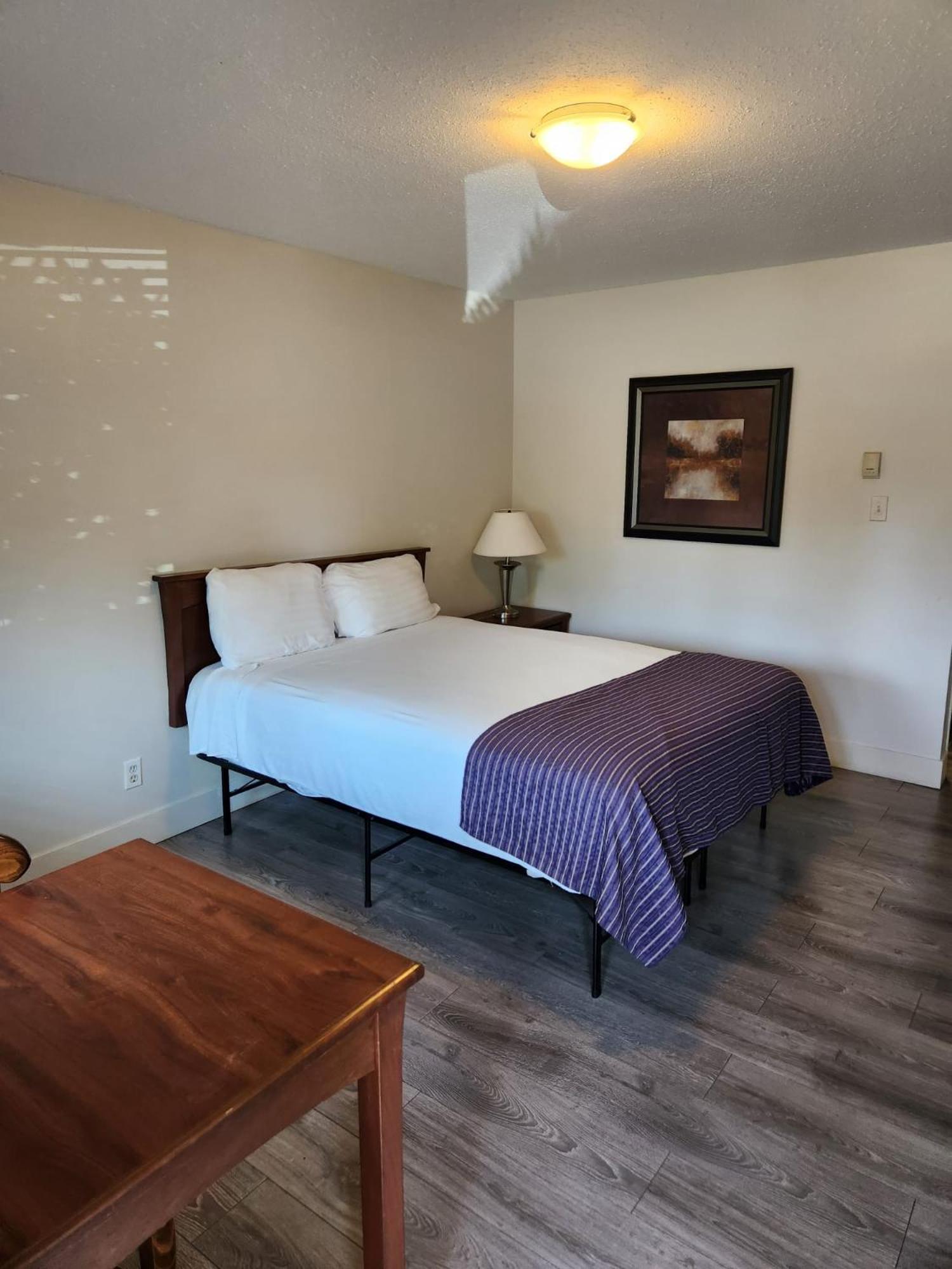 Grantview Inn Surrey Extérieur photo