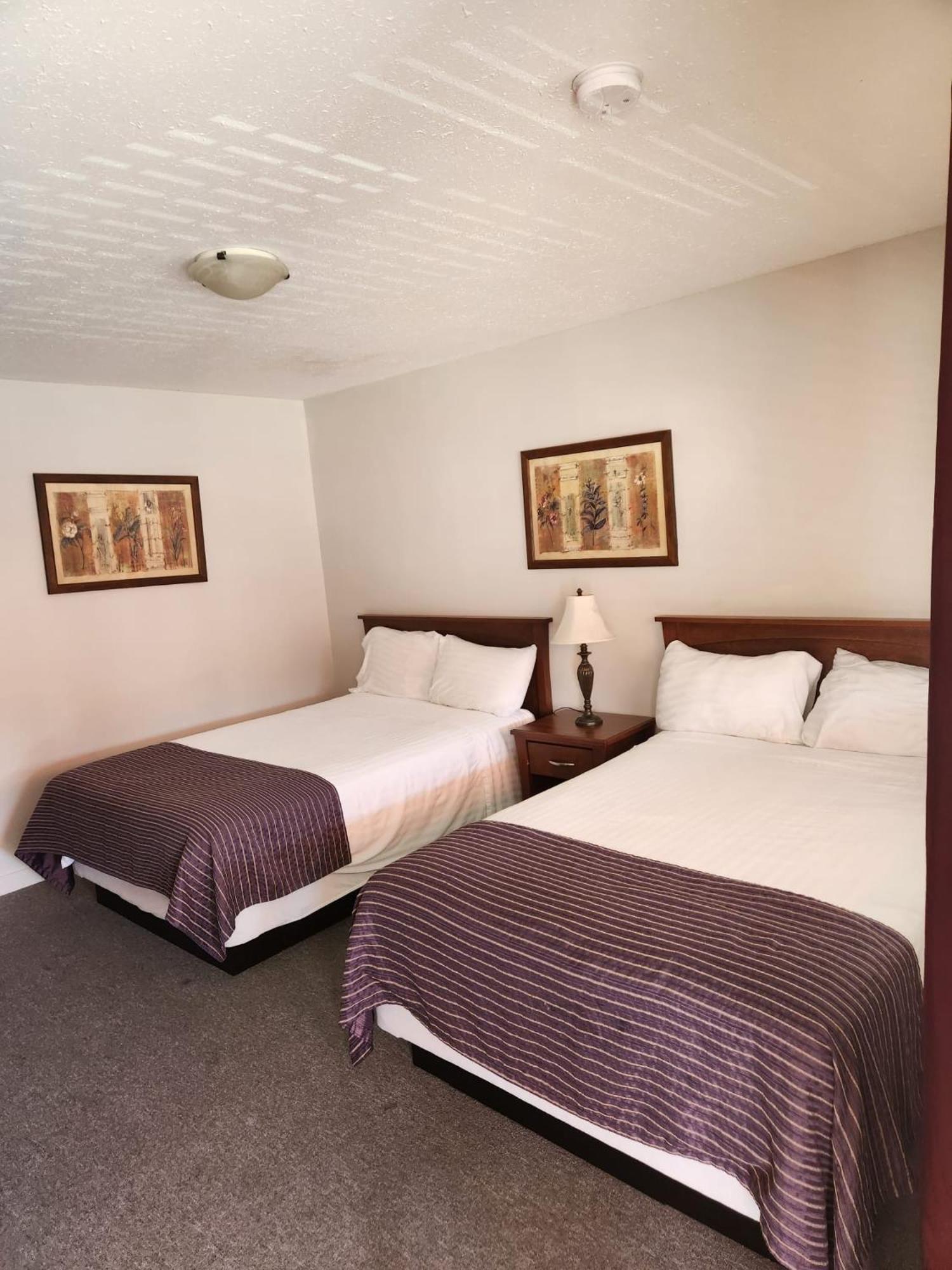 Grantview Inn Surrey Extérieur photo